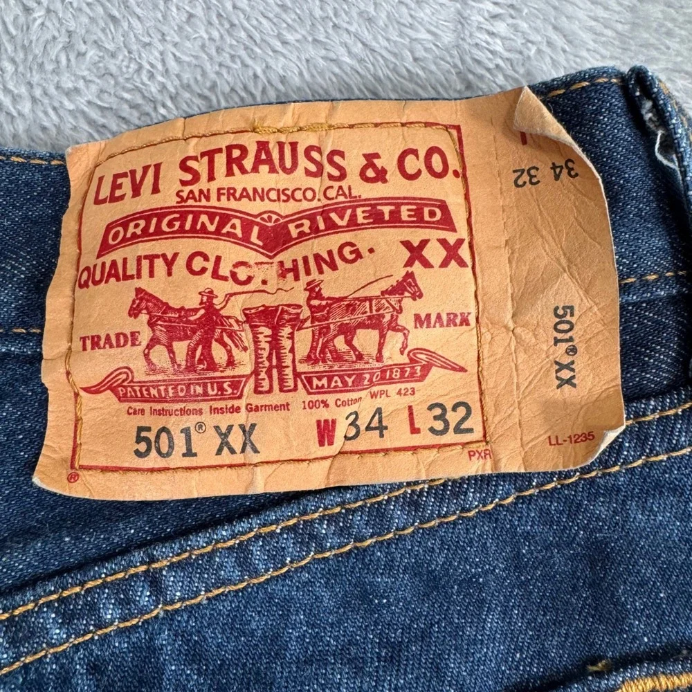 VTG Levi's Jeans Mens 34x32 Fit 32x29 501XX Button Fly Straight Leg Denim Y2K